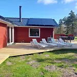 Holiday home Spacious With Forest