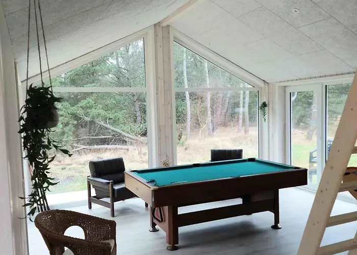 Holiday home Spacious With Forest Romo