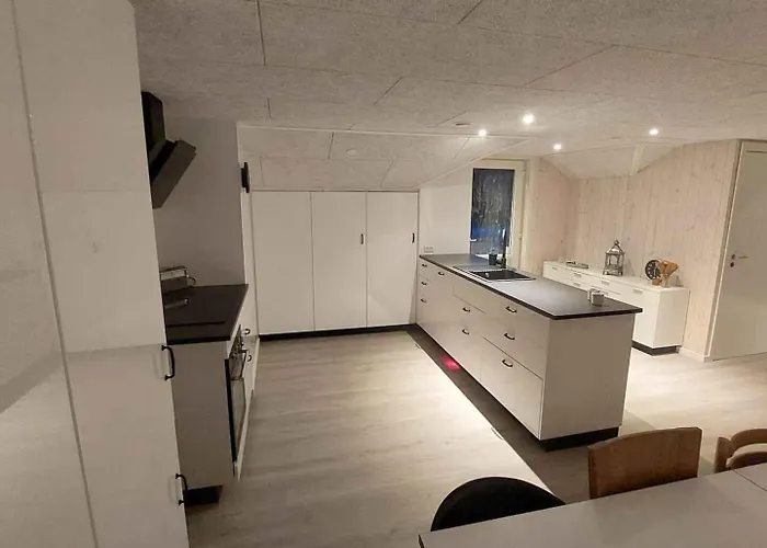 Spacious With Forest *